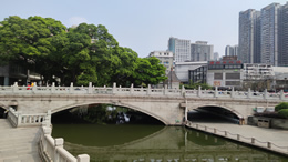 海口市域列车开通支付宝扫码乘车 实现"一码通行"便捷出行